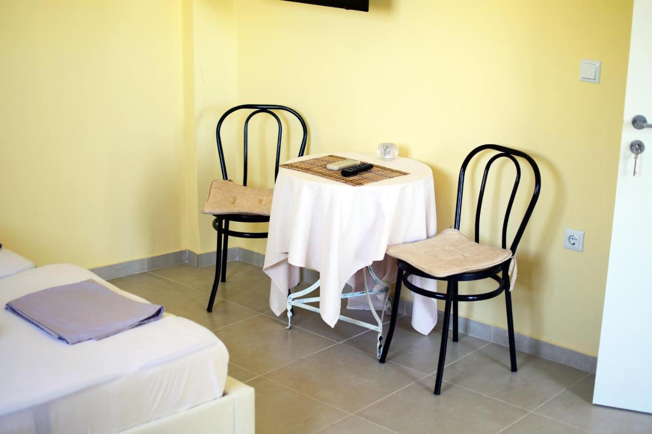 Erato Agios Nikolaos Appartment Buitenkant foto