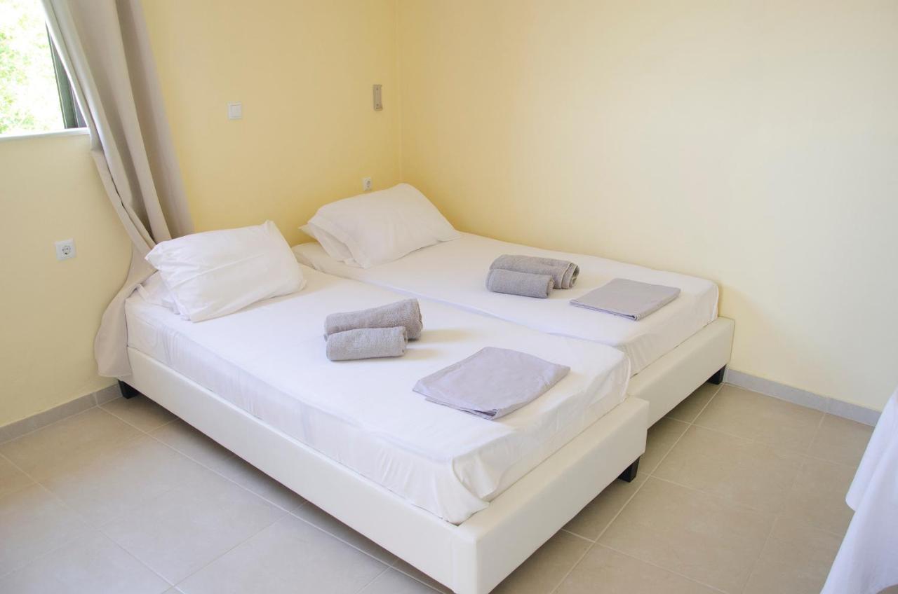 Erato Agios Nikolaos Appartment Buitenkant foto